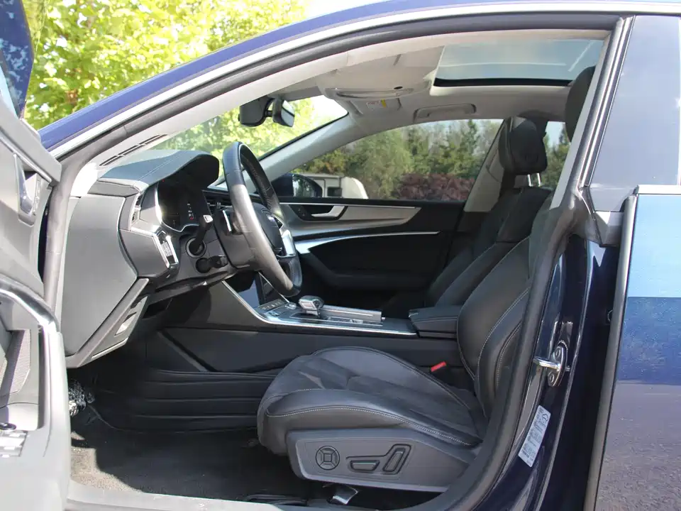 Audi A7L Audi A7L