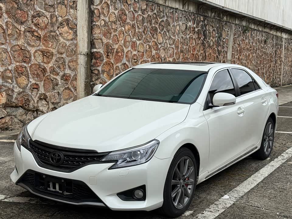 Toyota Reiz Toyota Reiz