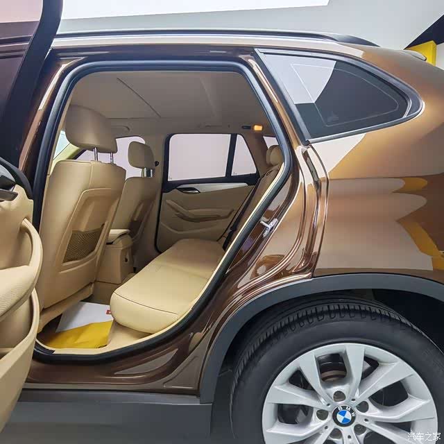 BMW X1, 2014 8