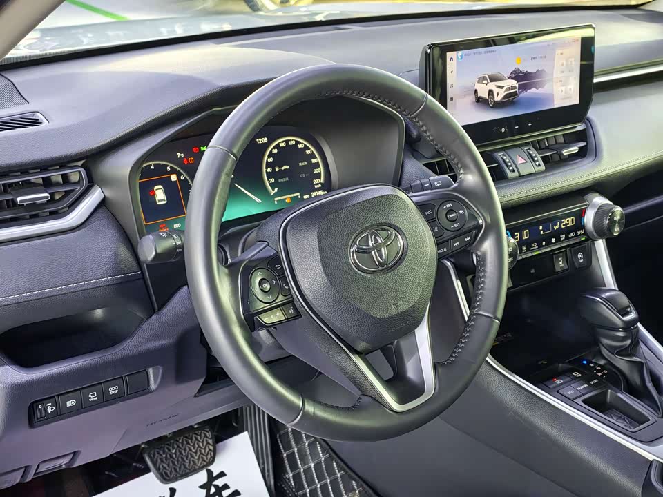 Toyota RAV4 Rongfang