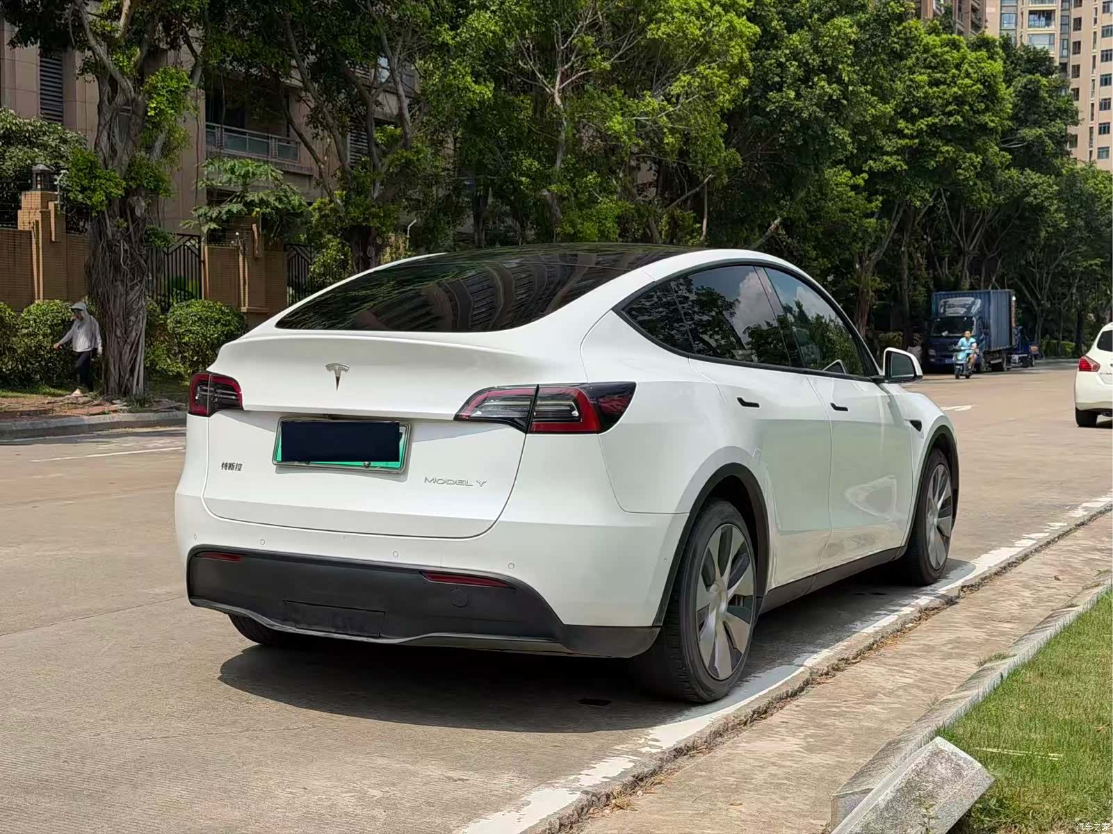 Tesla Model Y, 2021 7