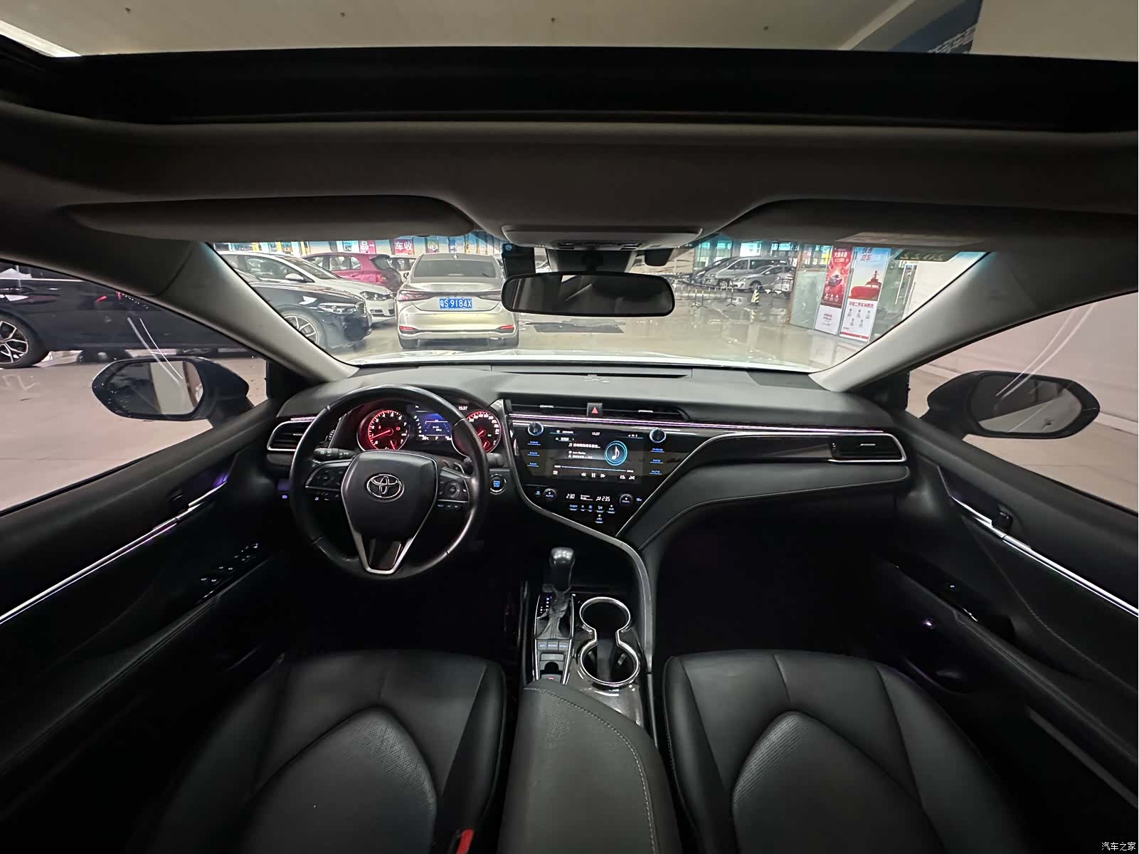Toyota Camry, 2020 15