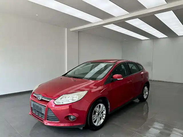 Ford Focus 2014 — купить из Китая под заказ