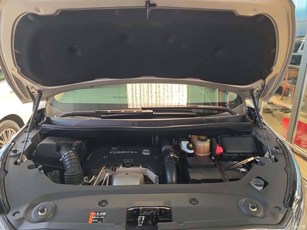 Buick GL8, 2019 20