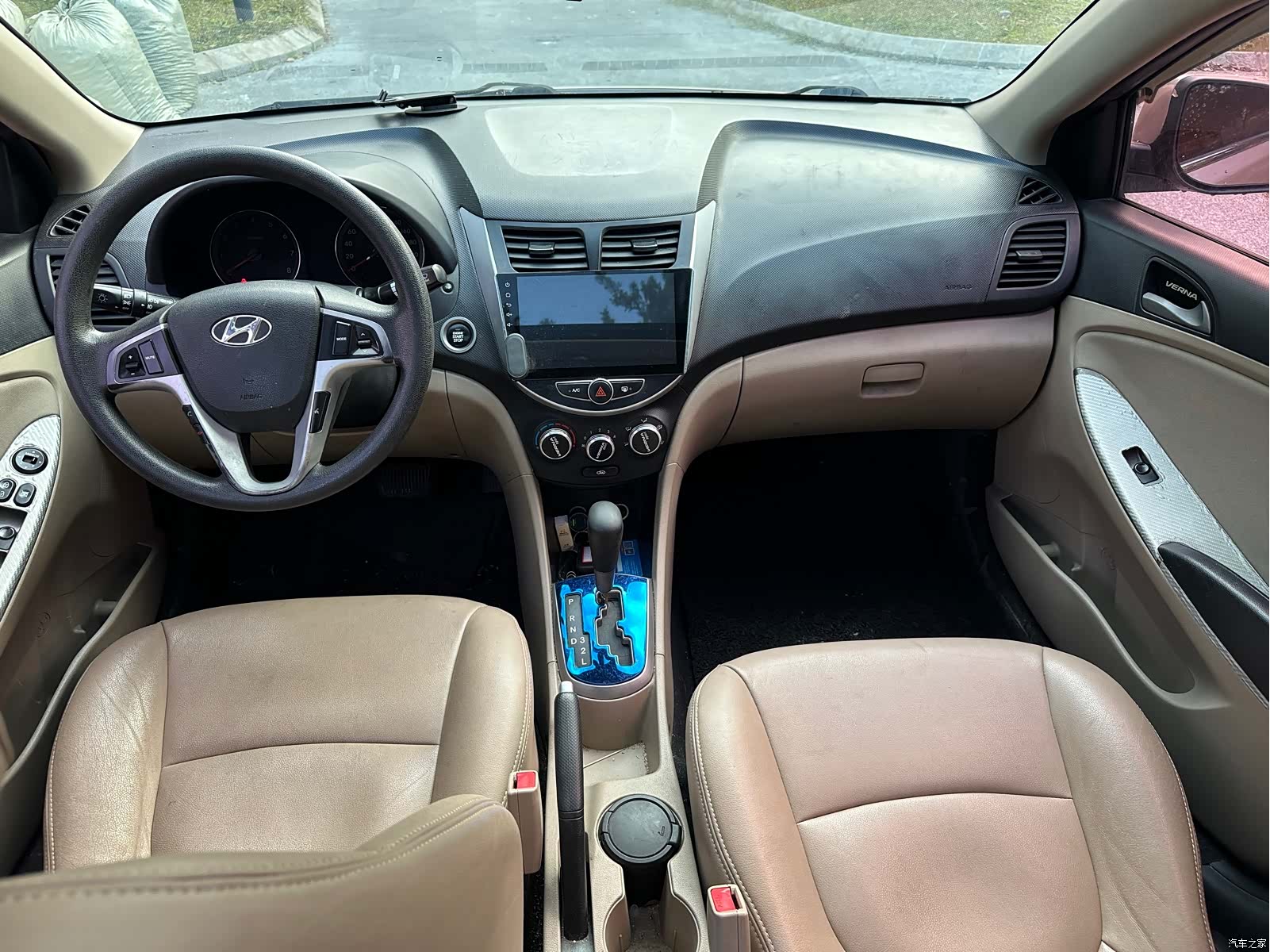 Hyundai GLX, 2016 8