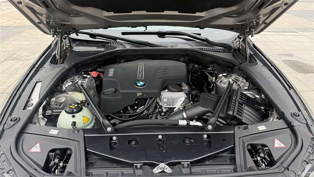 BMW 5 Series, 2016 19