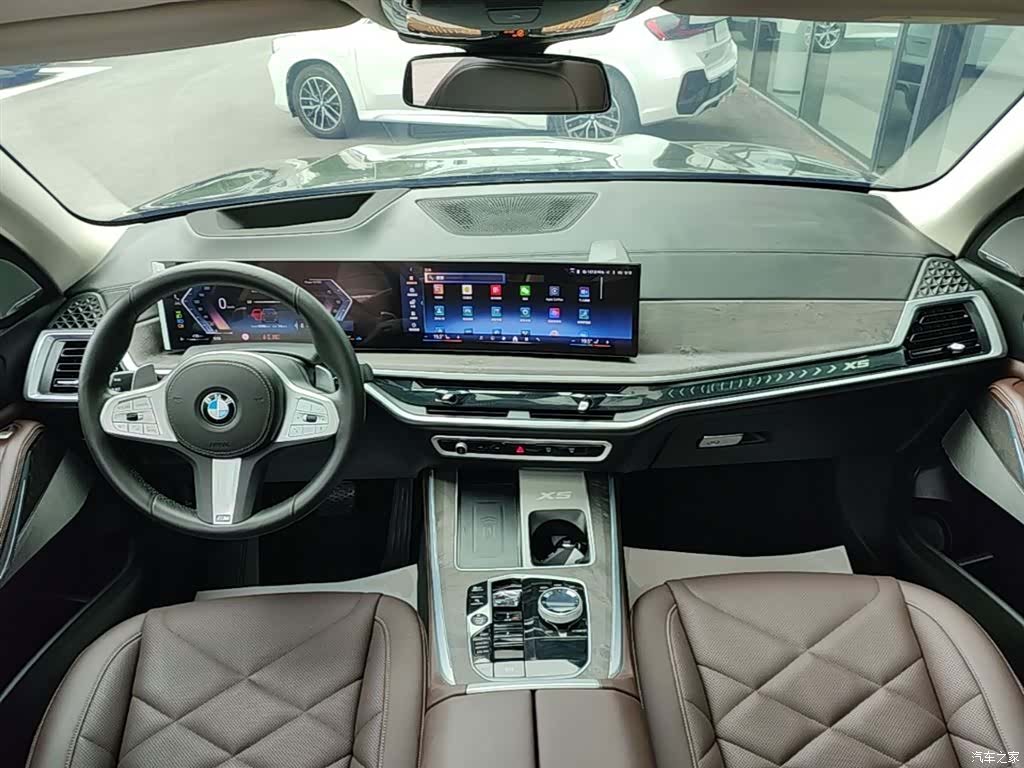 BMW X5, 2024 10