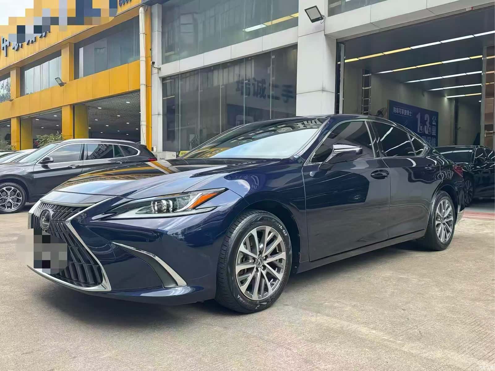 Lexus ES, 2021 1