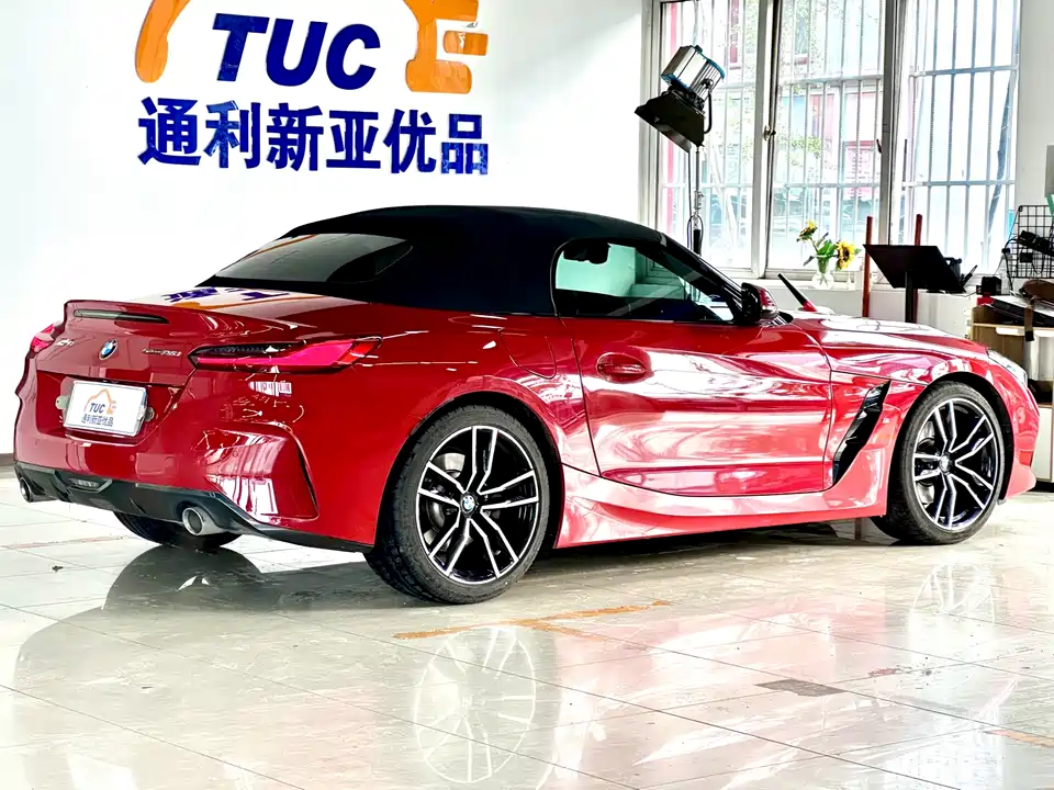 BMW Z4 BMW Z4