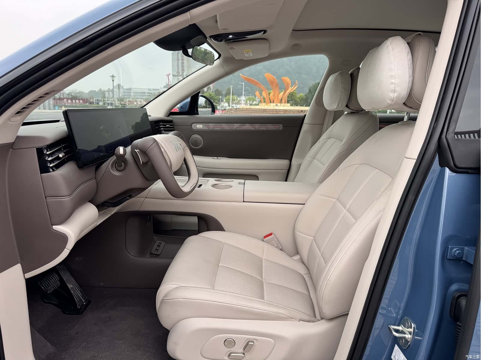 IM Motors LS6, 2025 7
