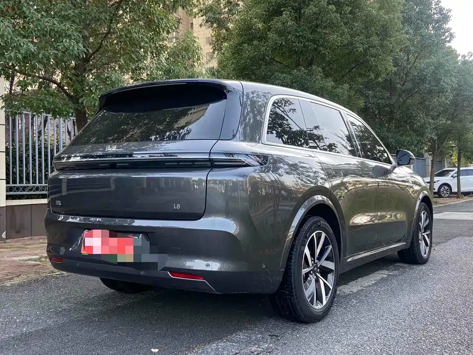 Li Auto Ideal L8