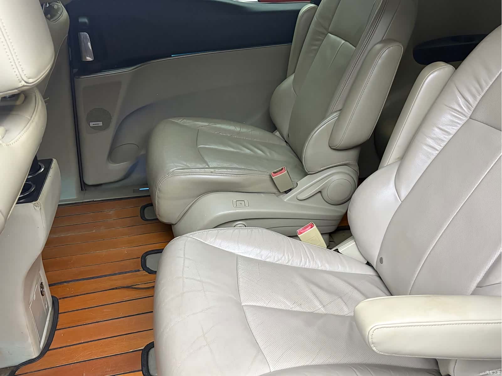 Buick GL8, 2015 6