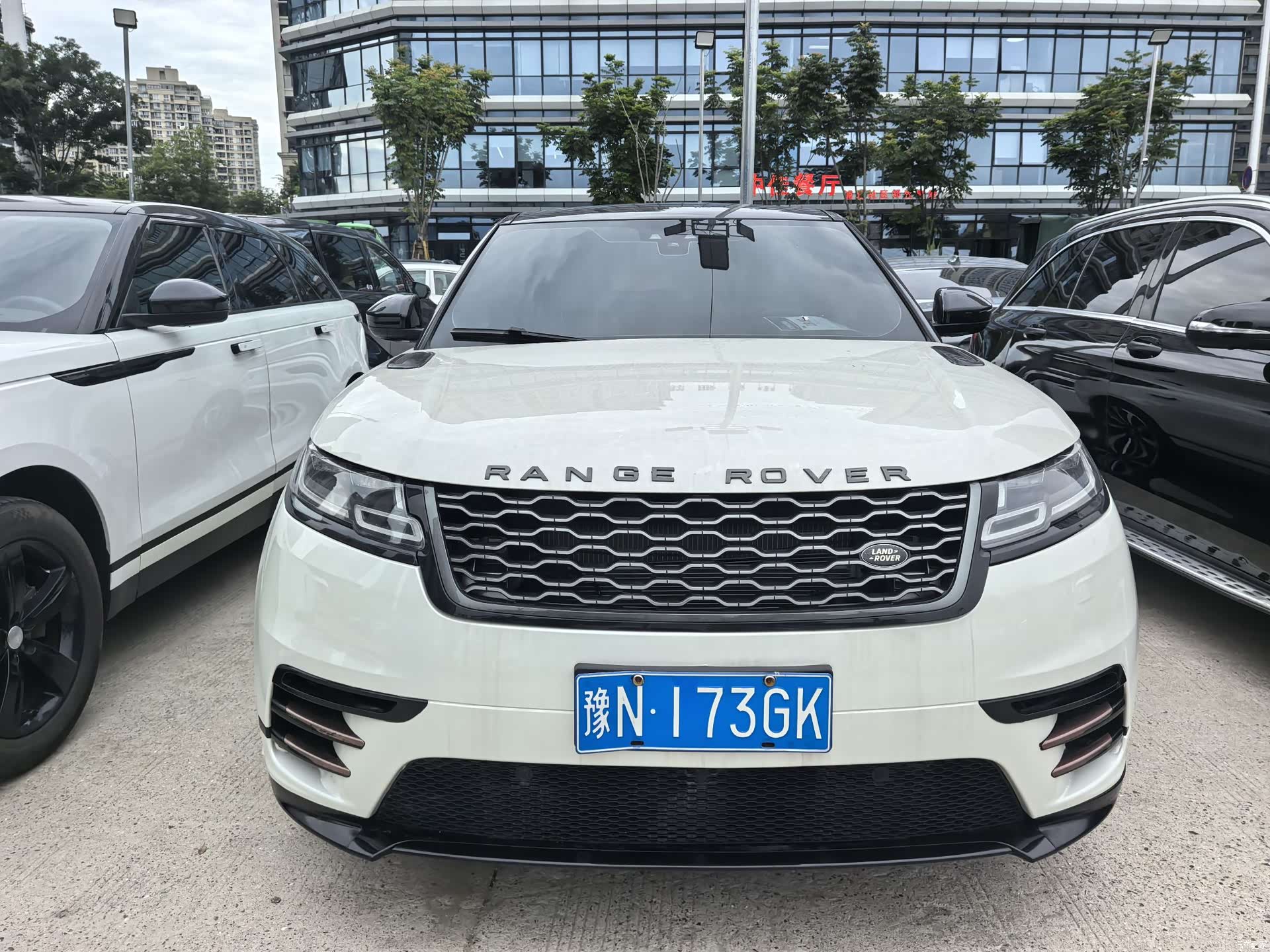 Land Rover Range Rover, 2017 все фото