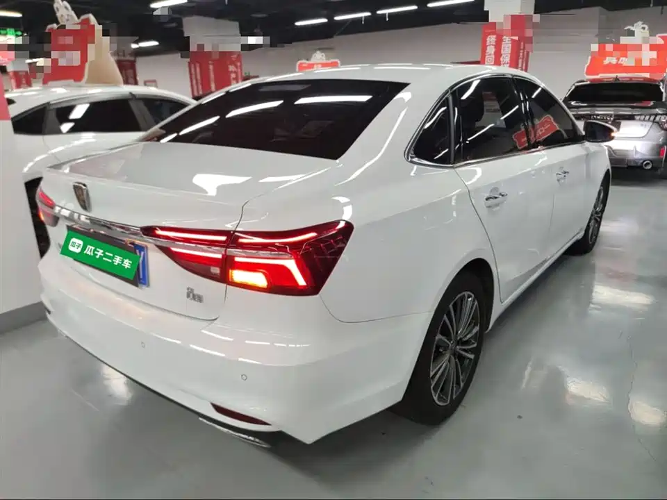 Roewe i6