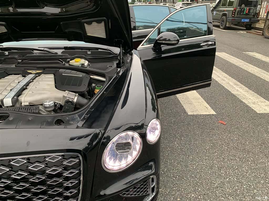 Bentley Flying Spur, 2011 19