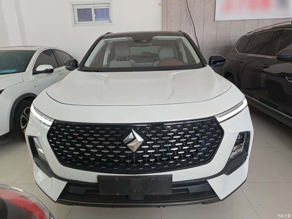 Wuling RS-5, 2020 3