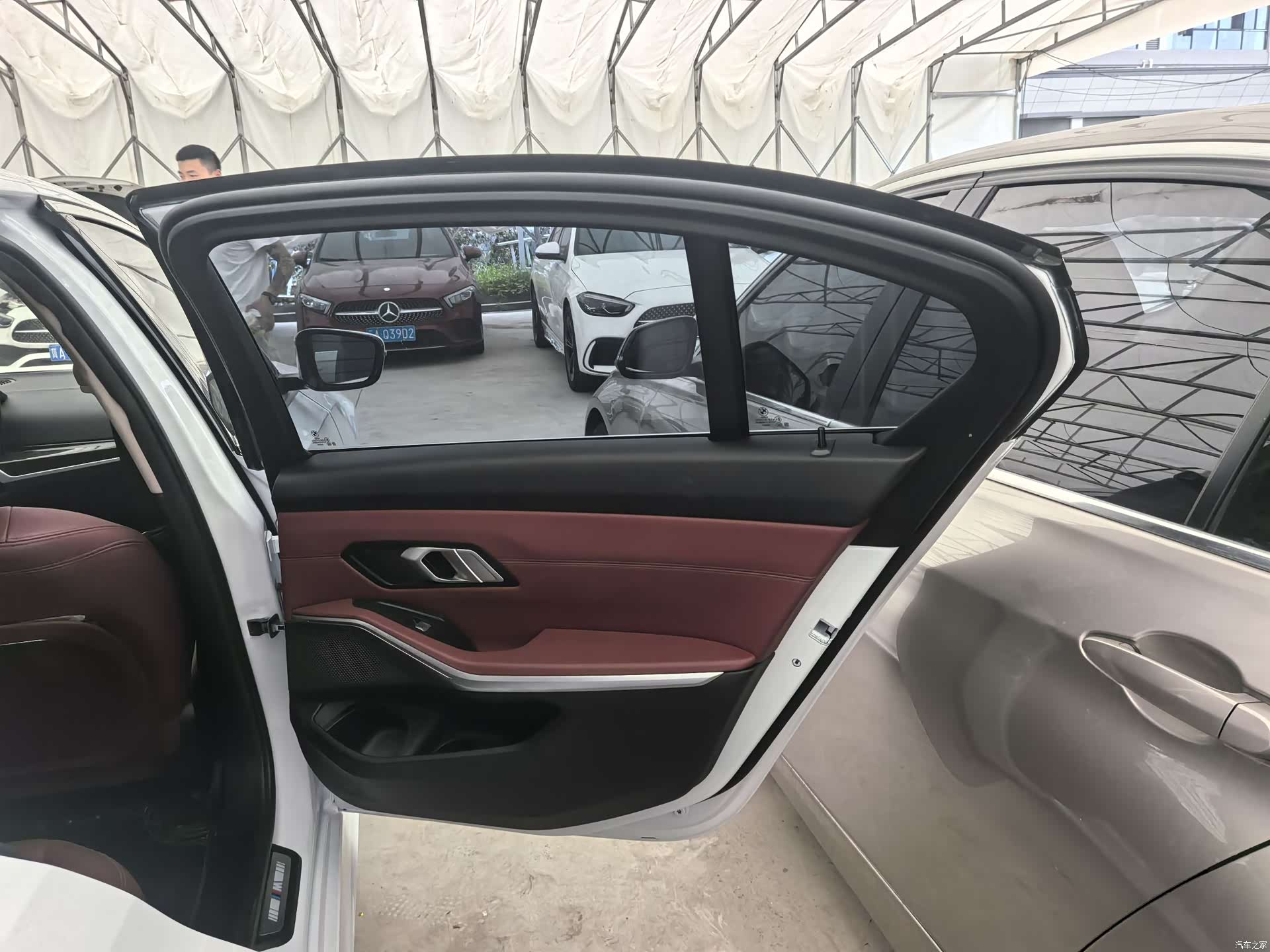 BMW 3 Series, 2023 21