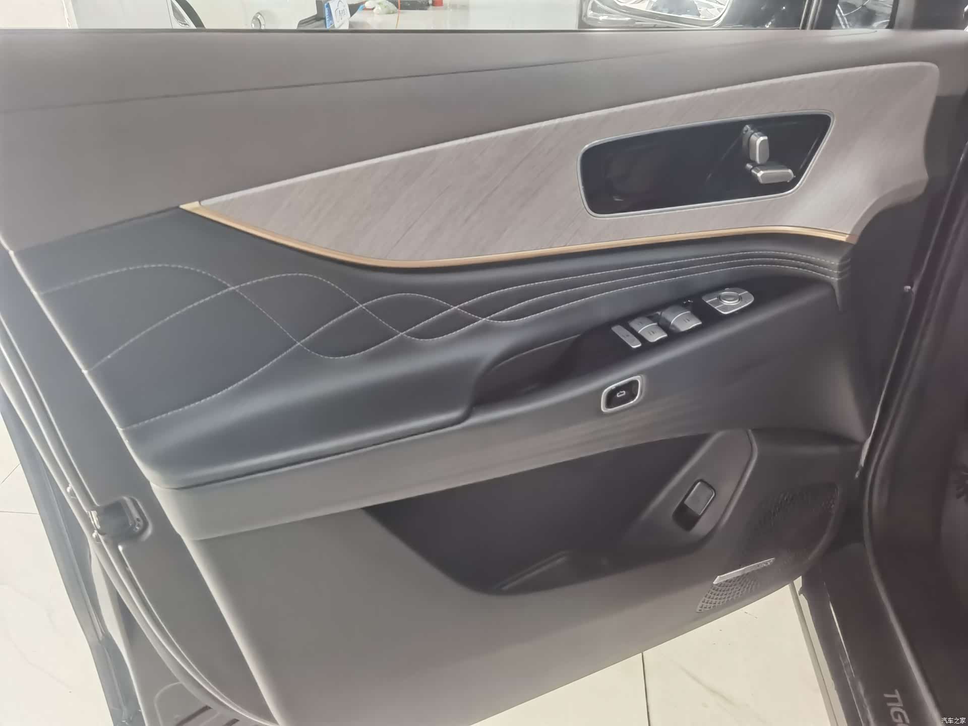 Chery Tiggo 9, 2024 13