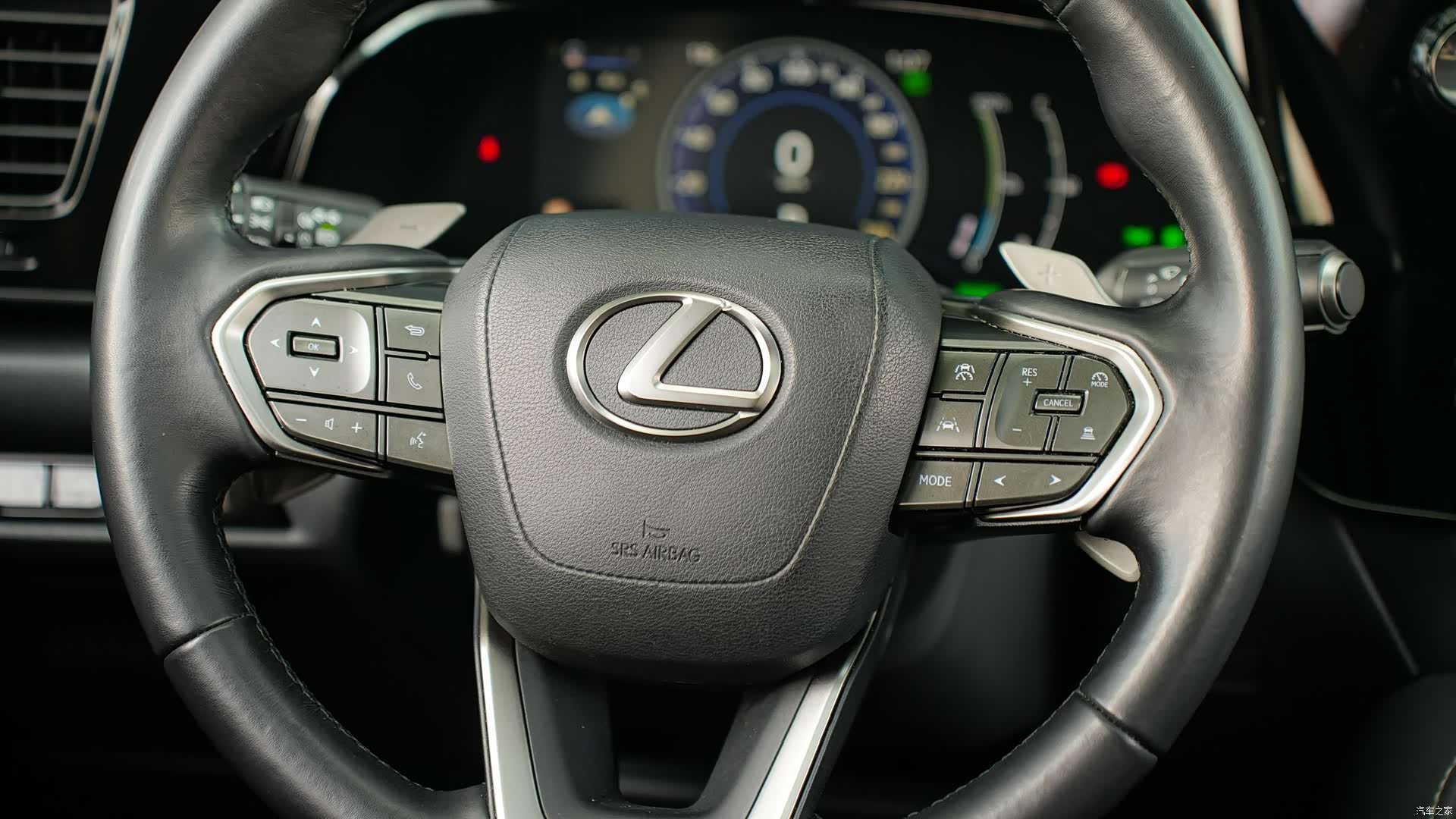 Lexus NX, 2023 21