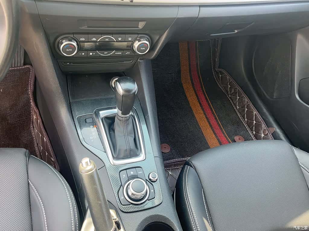 Mazda Mazda3, 2016 7