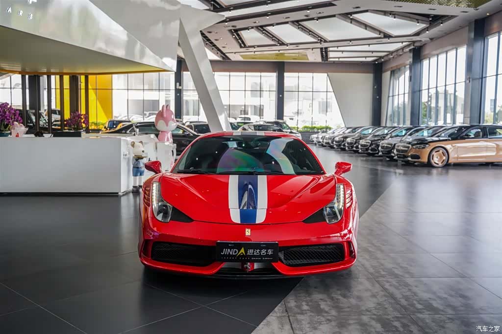 Ferrari 458, 2015 9