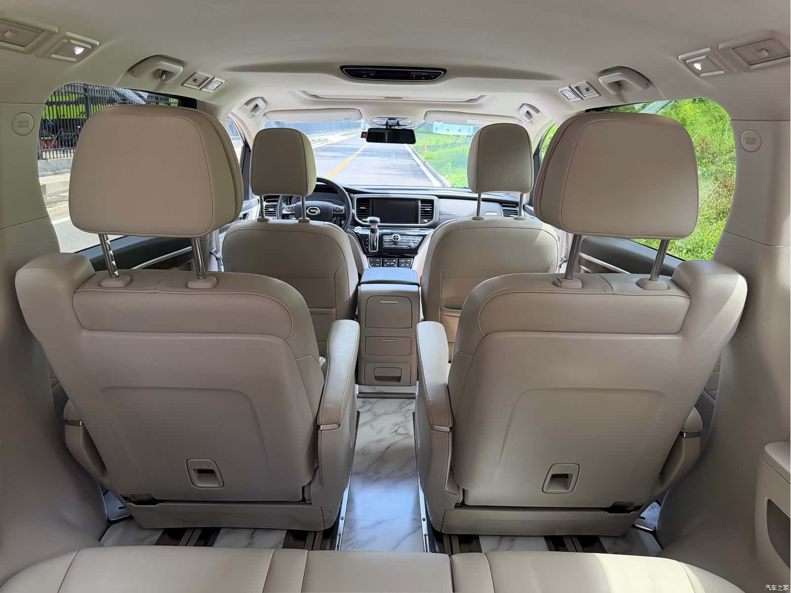Trumpchi M8, 2018 11