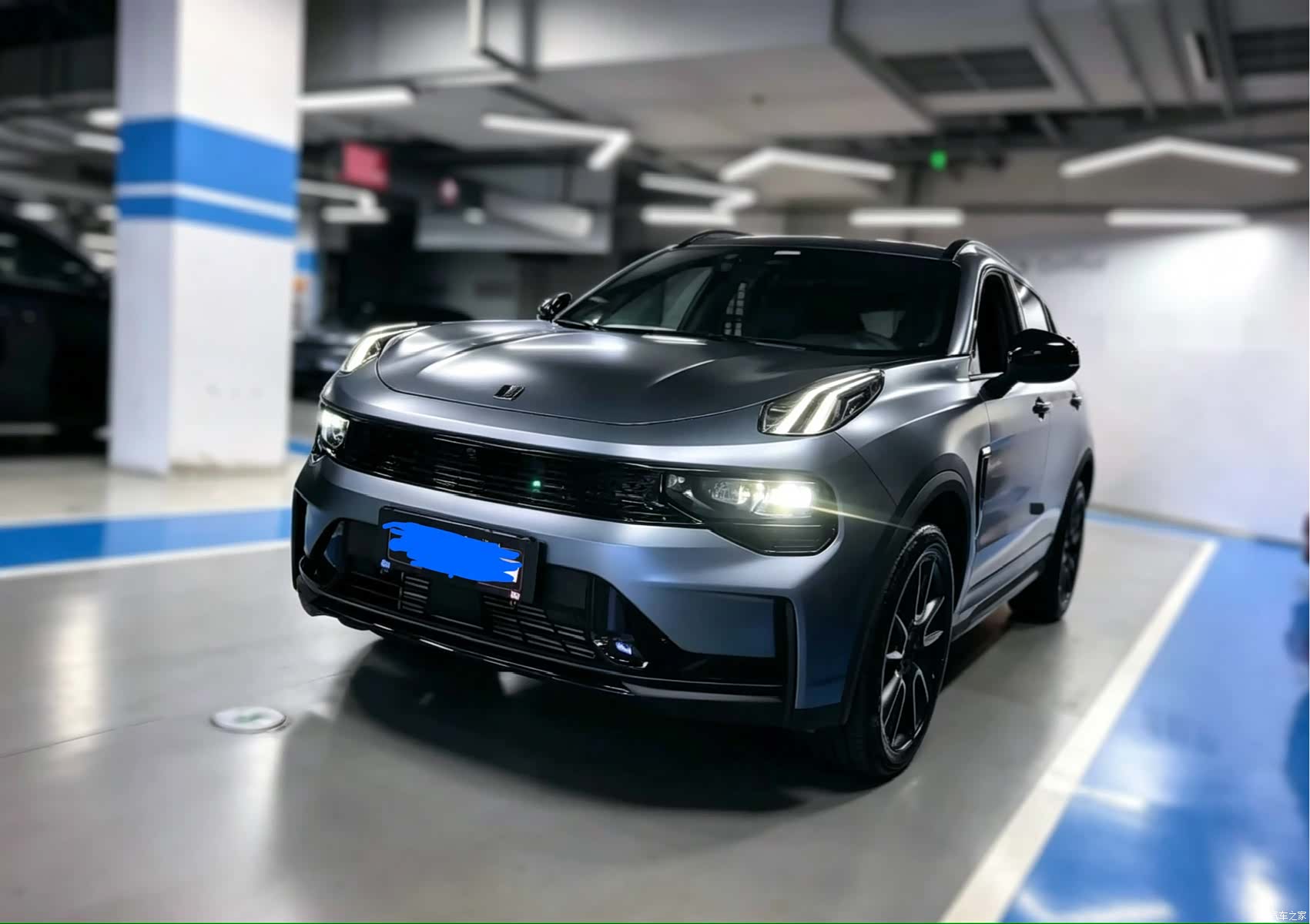 Lynk & Co 01