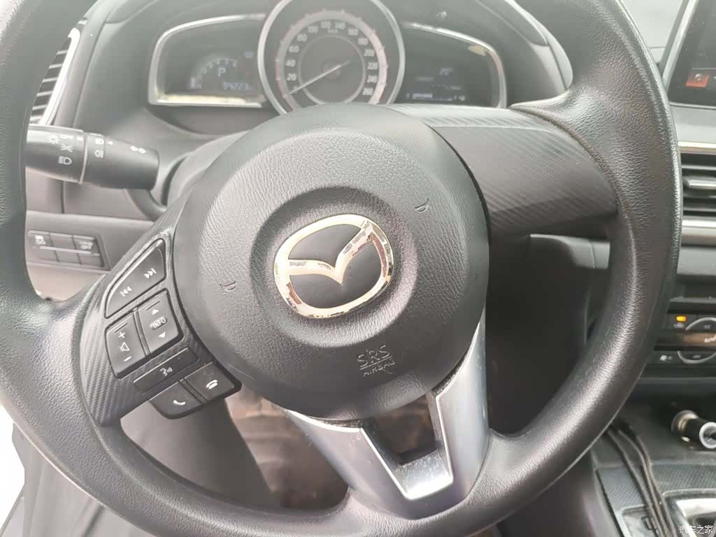 Mazda Mazda3, 2016 3