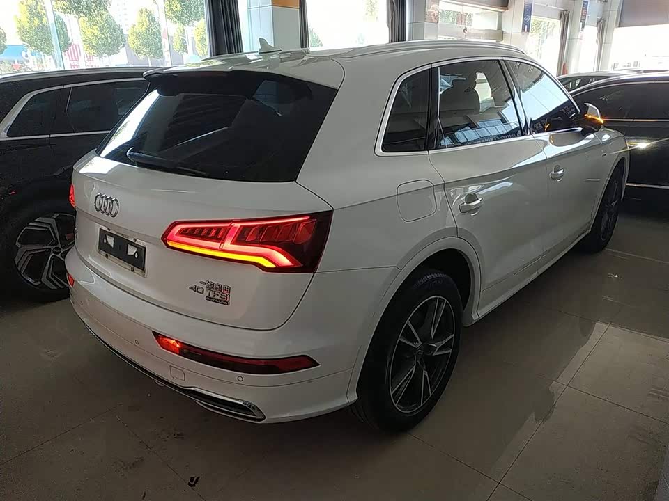 Audi Q5L