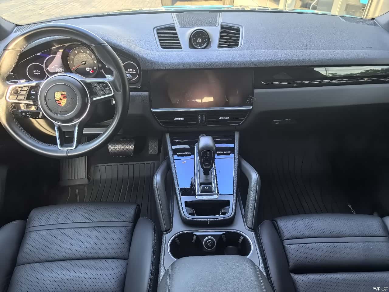 Porsche Cayenne, 2018 13