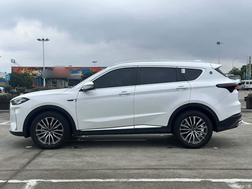 Jetour X70, 2025 24