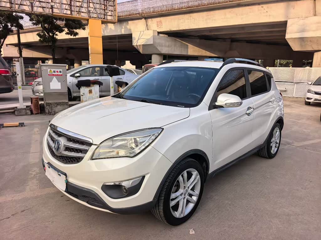 Changan CS35 2015 1.6L MT Comfort IV