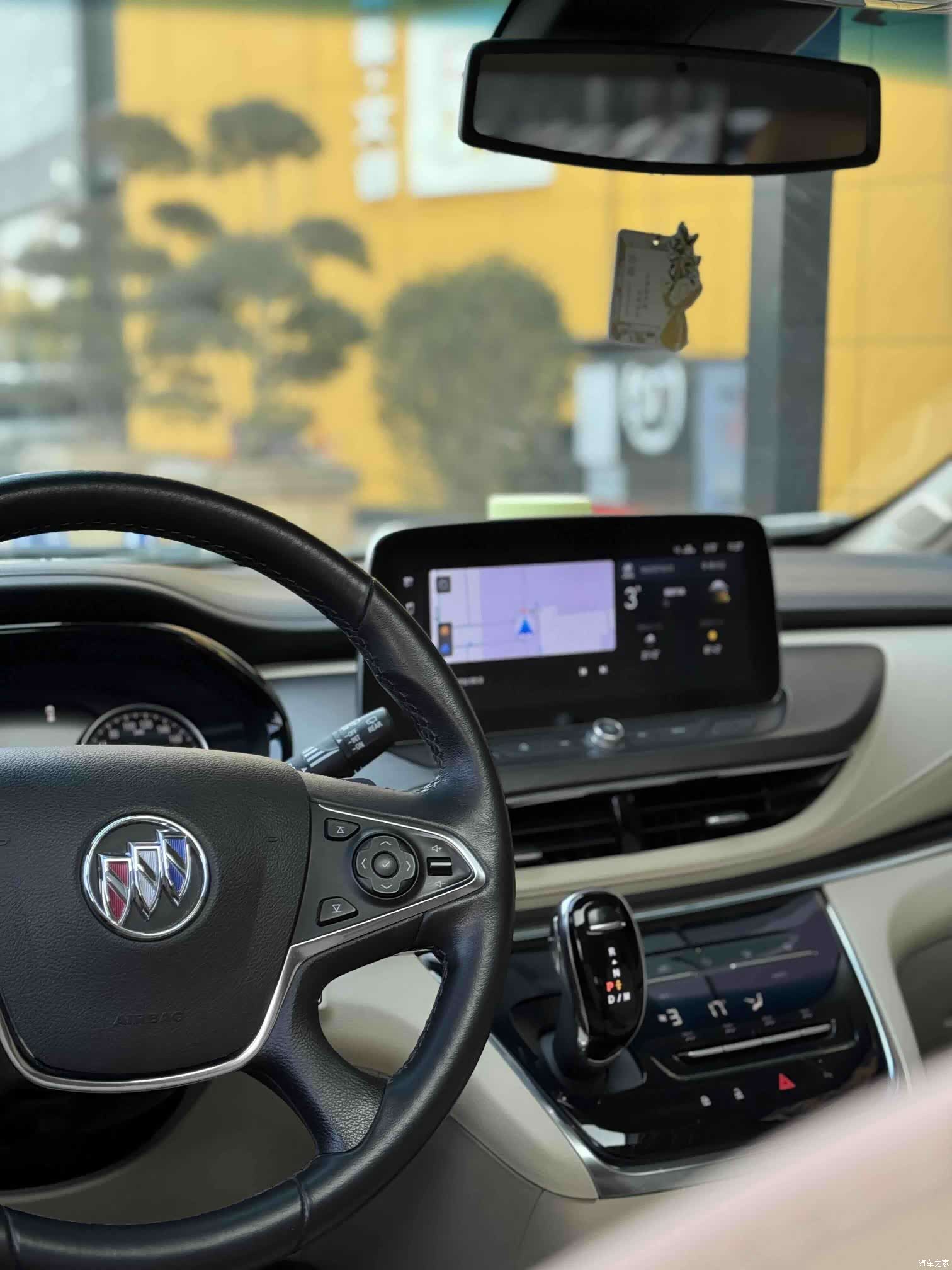 Buick GL8, 2023 10