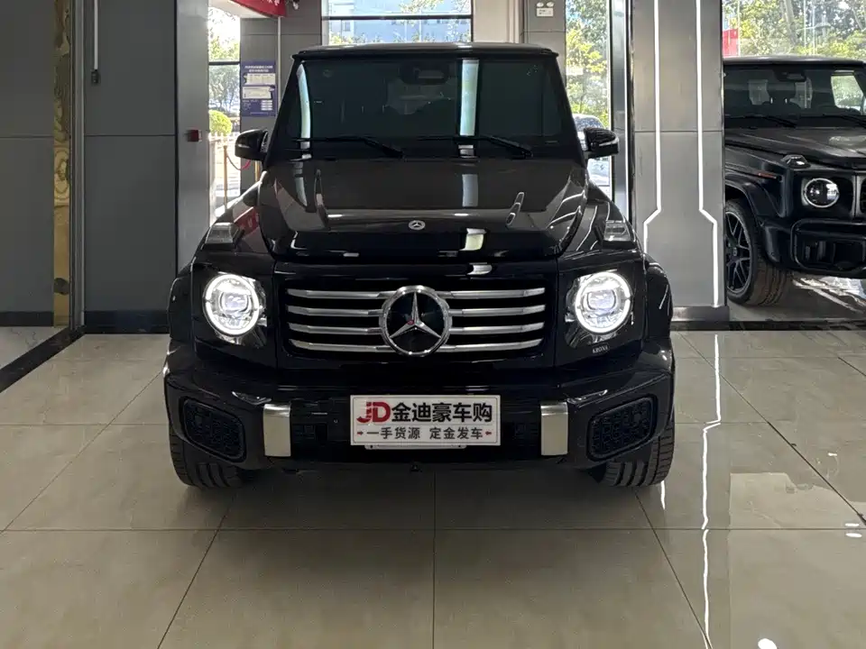 Mercedes-Benz G-class