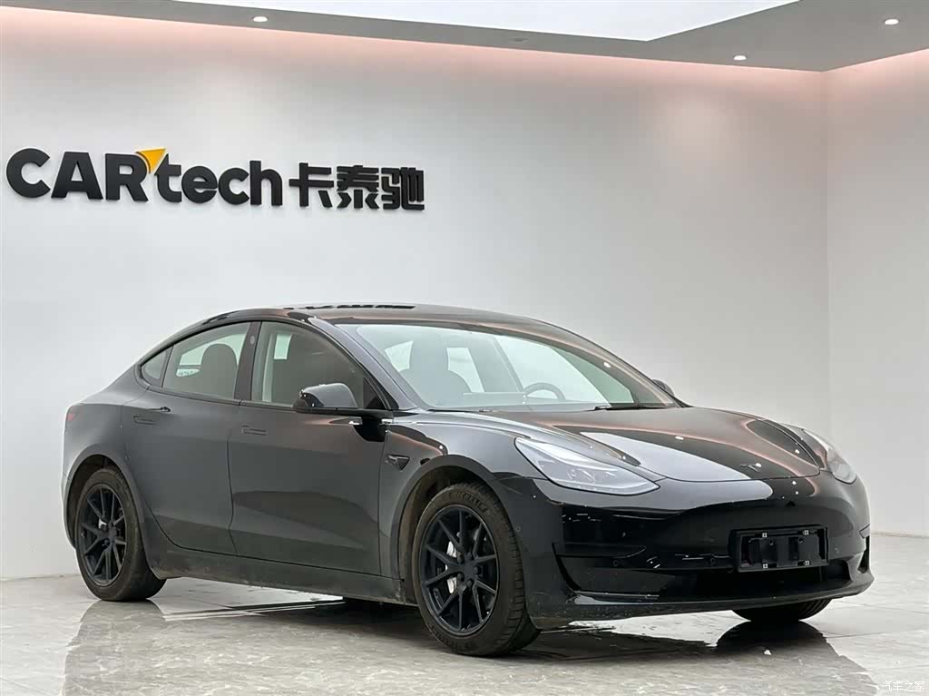 Tesla Model 3, 2022 6