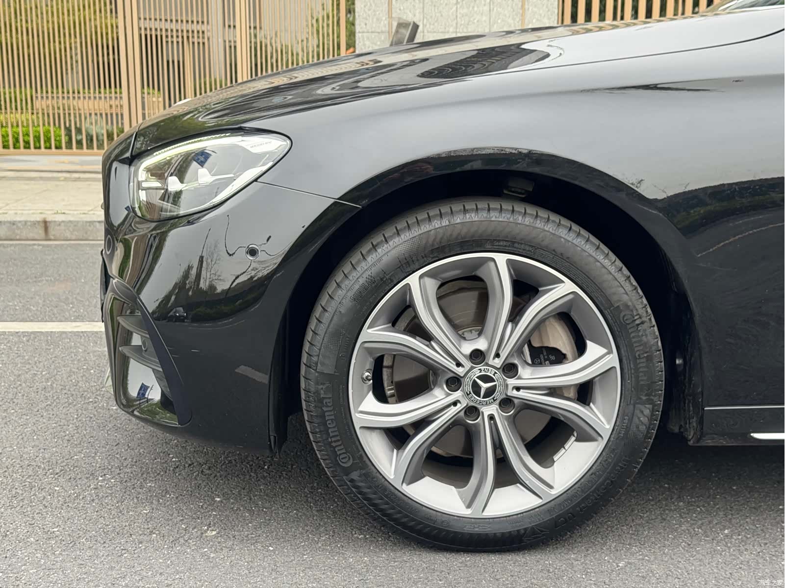 Mercedes-Benz E-Class, 2022 6