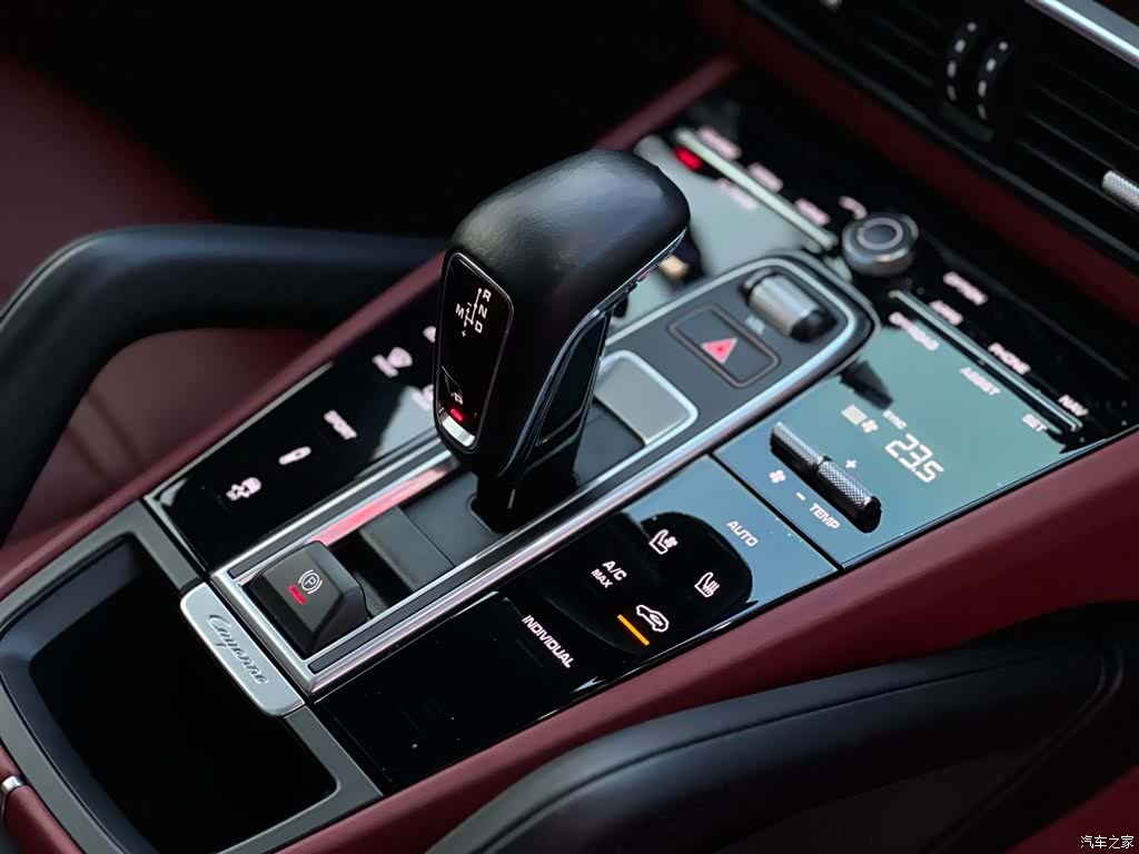 Porsche Cayenne, 2022 13