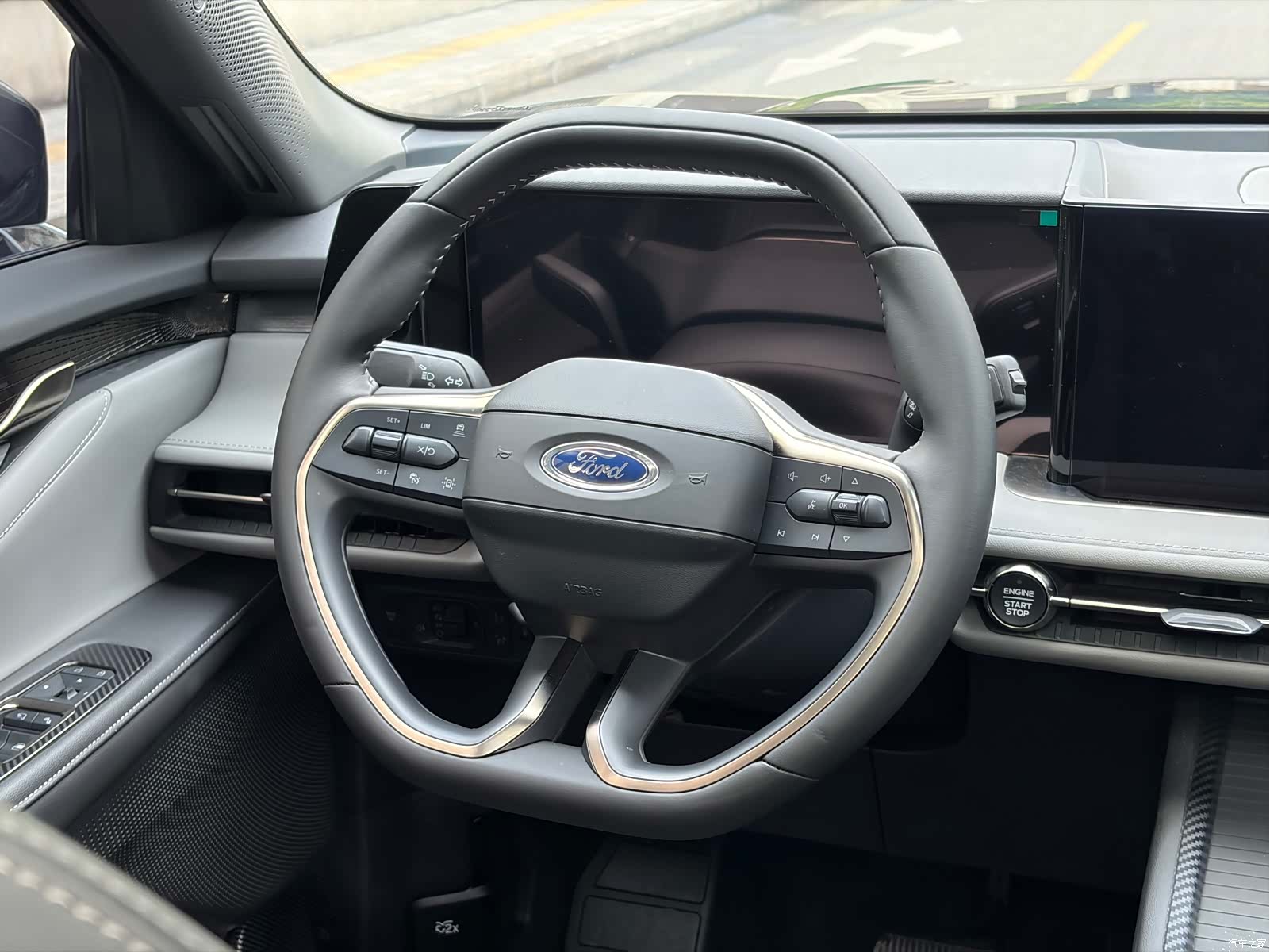 Ford Edge L, 2024 13