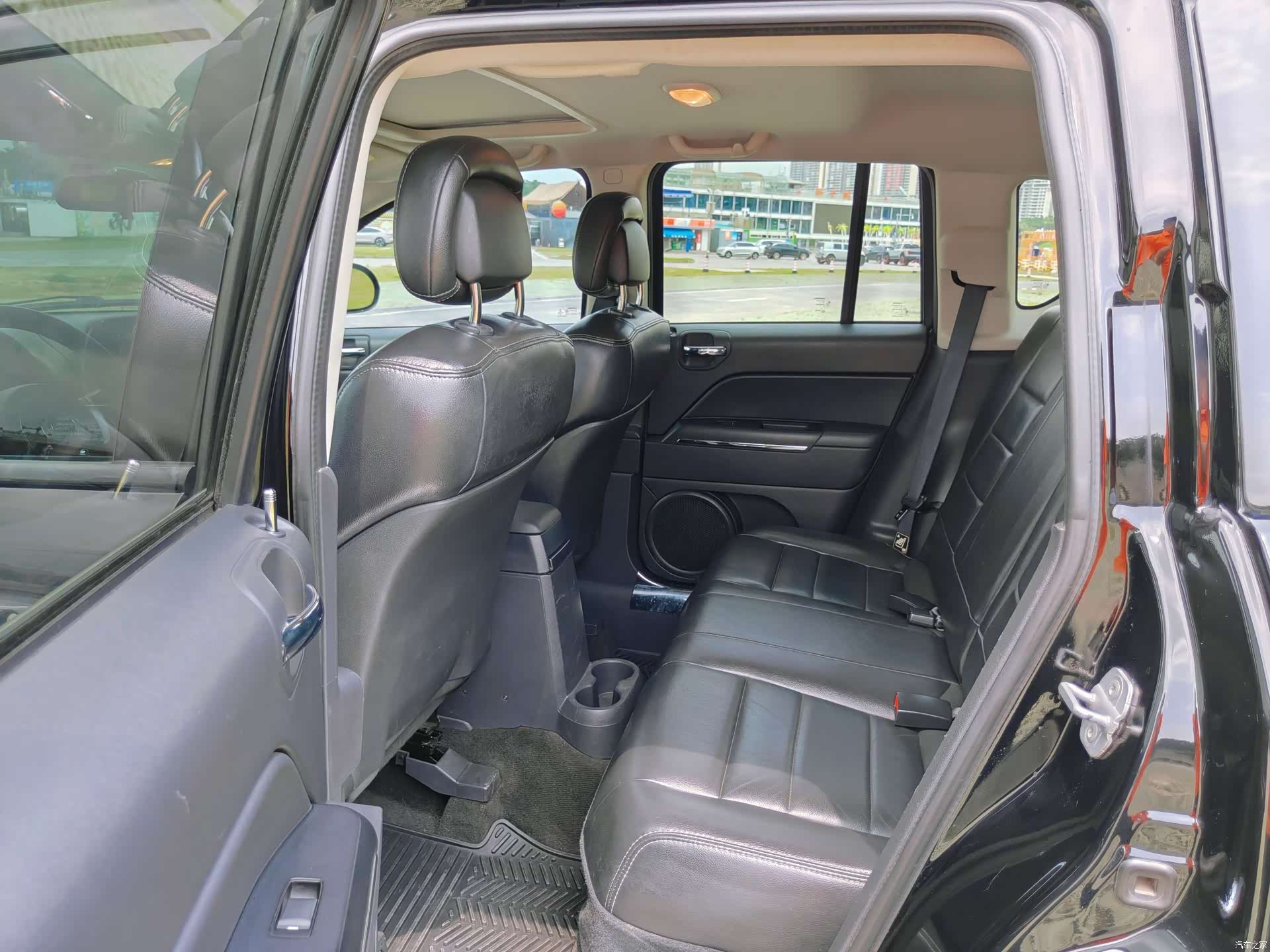 Jeep Compass, 2013 13
