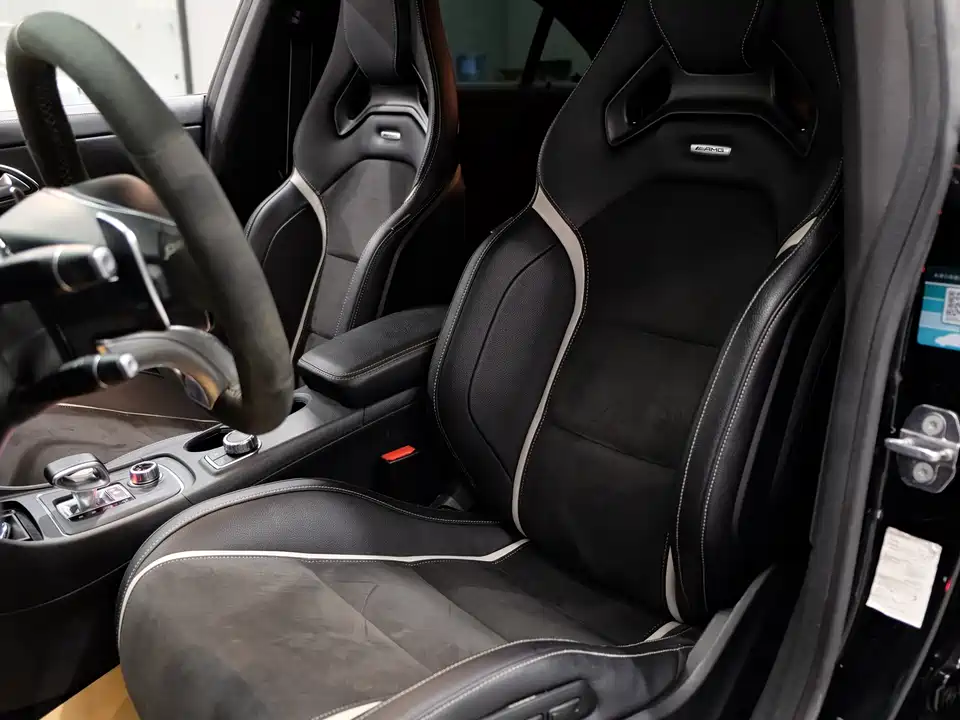 Mercedes-Benz CLA AMG