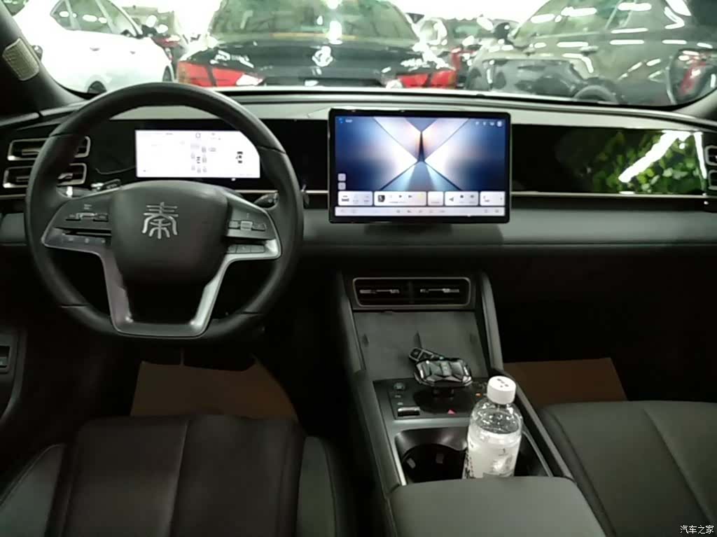 BYD Qin, 2025 10