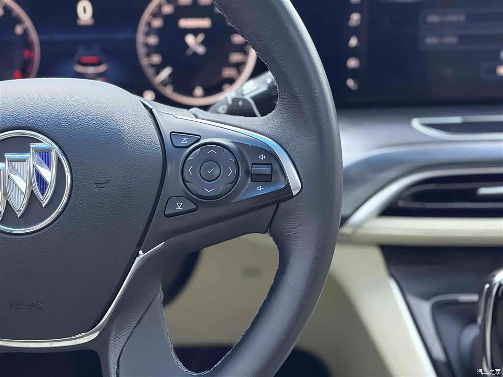 Buick GL8, 2022 22