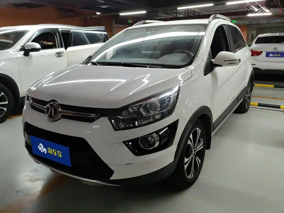 BAIC Shenbao X25