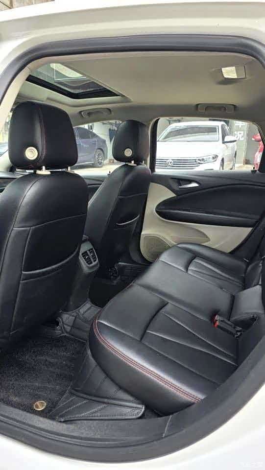 Buick Verano, 2020 9