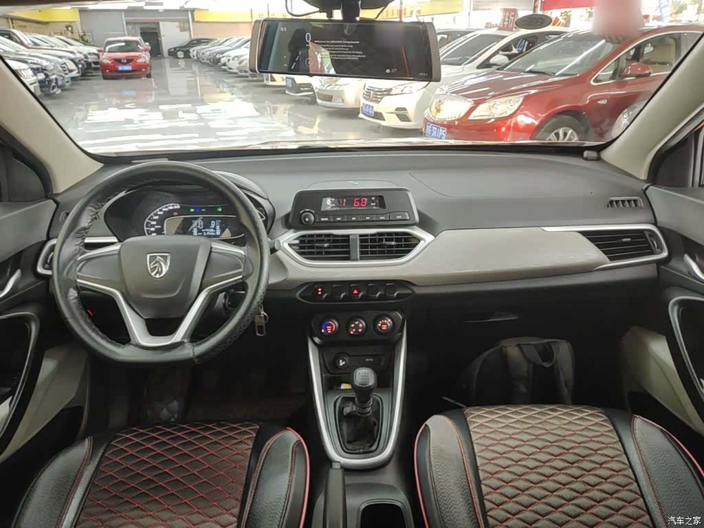 Wuling 510, 2020 10
