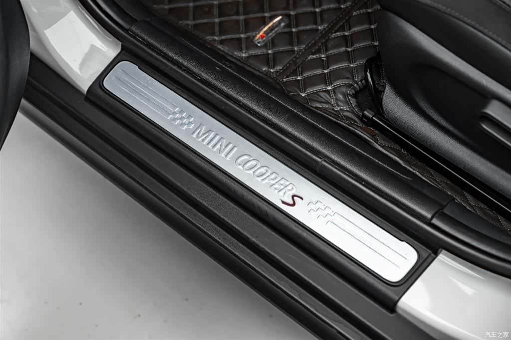 Mini Cooper, 2024 40