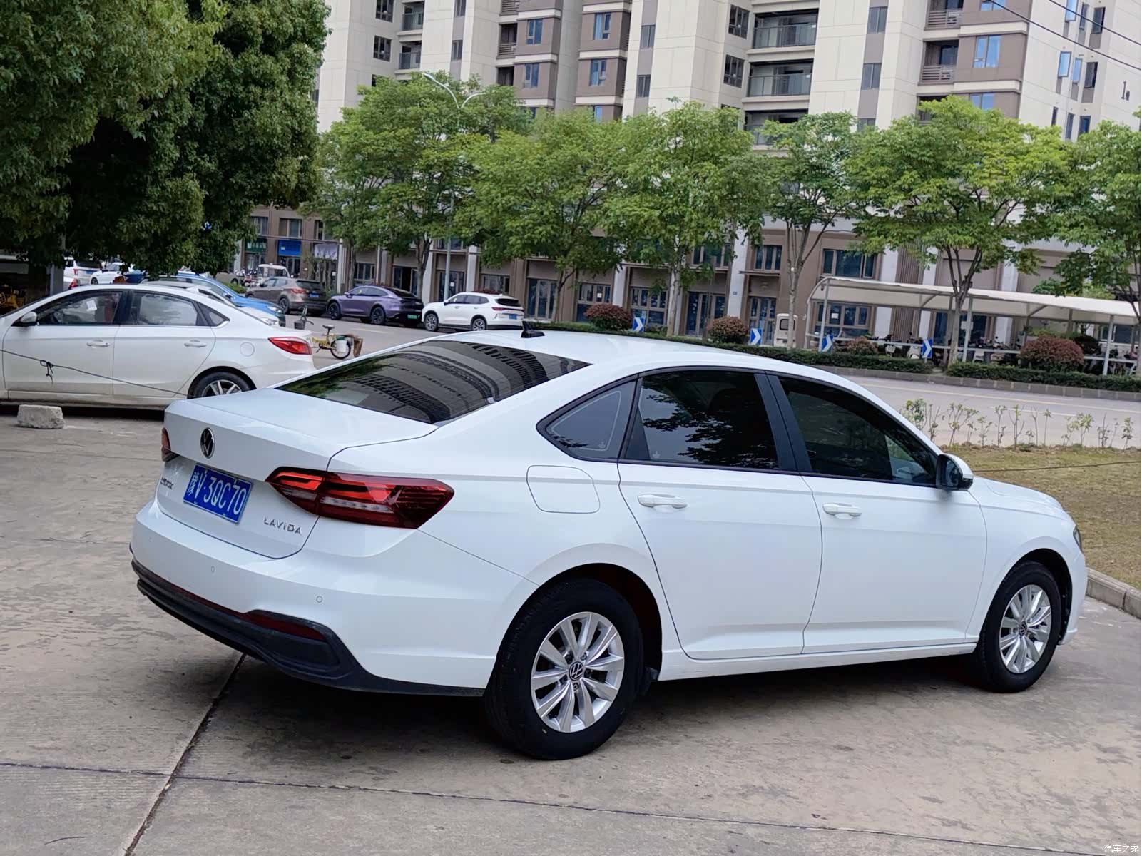 Volkswagen Lavida, 2023 4