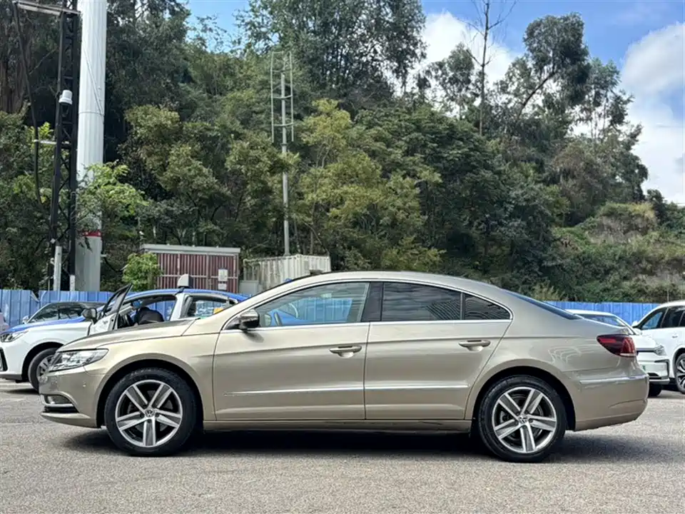 Volkswagen CC