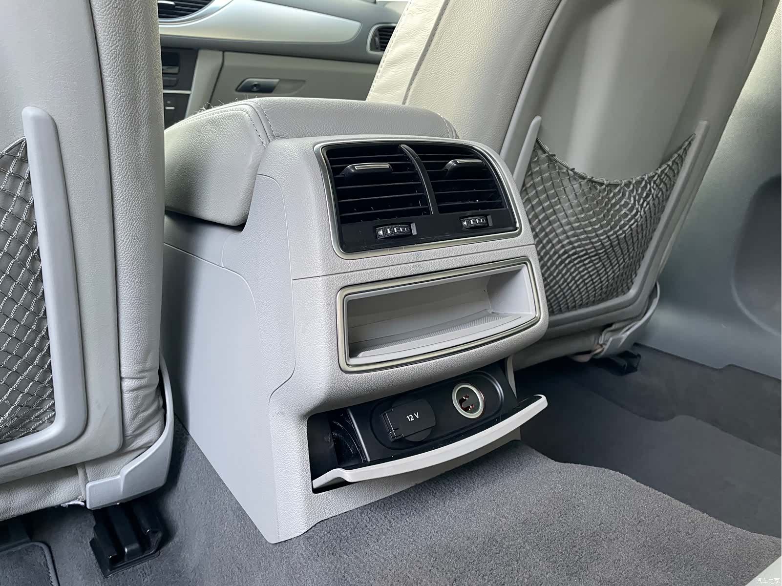 Audi A6L, 2013 13