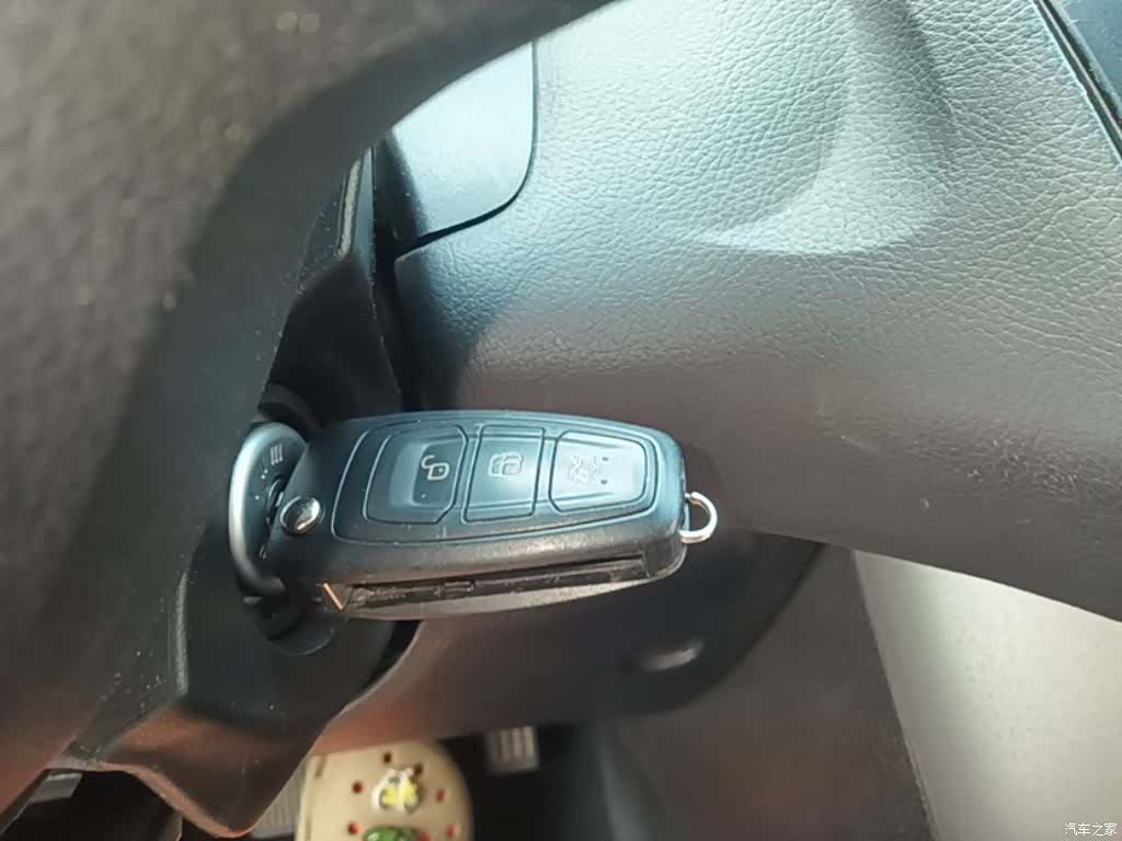 Ford Focus, 2015 17